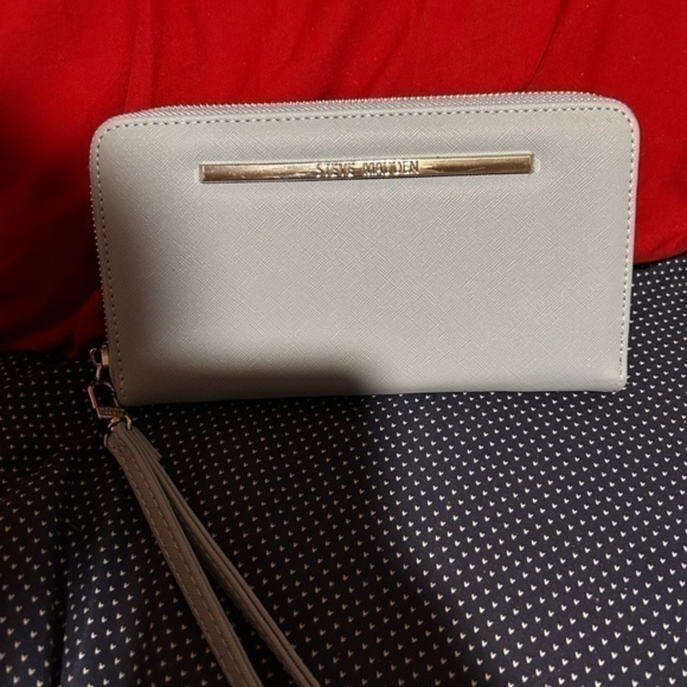 Steve Madden Gray and Blue Clutch with Textured Finish